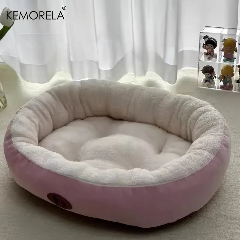 Plush oval pet bed for dogs and cats – Washable, breathable all-season cushion for all sizes